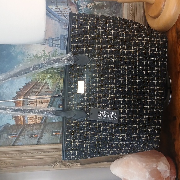 New! Tags! BADgLEY MISHKA Black and Gold WOVEN Women's Tote Bag - Picture 1 of 12